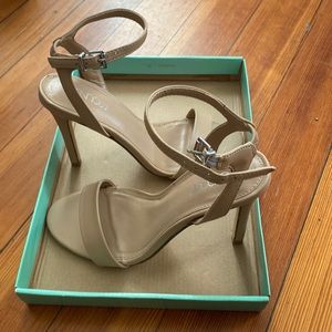 Nordstorm- Nordstorm Rack. Sandals. Heels. Nude. Spring. Summer.